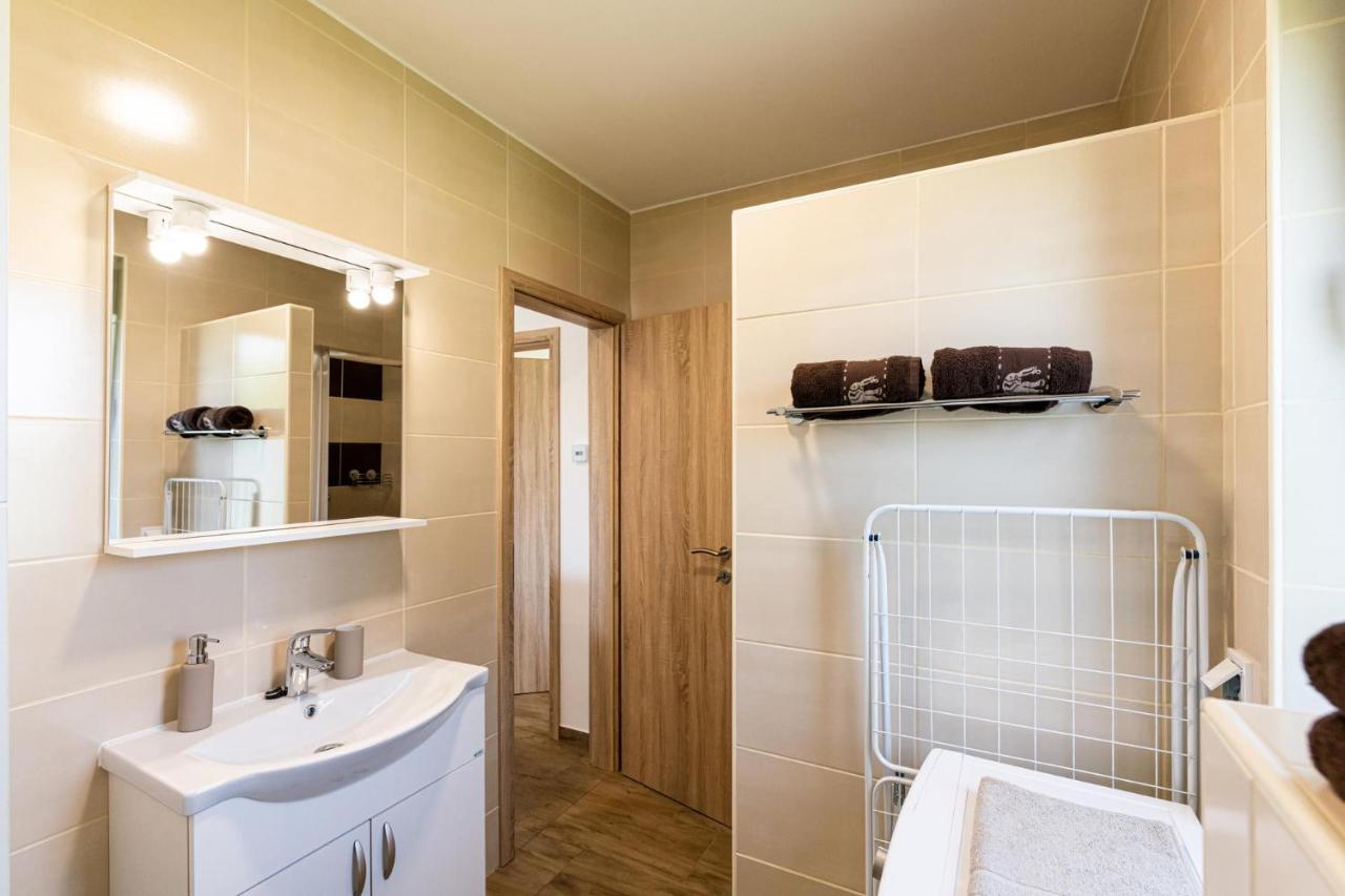 Veržej Apartmaji Banonia מראה חיצוני תמונה