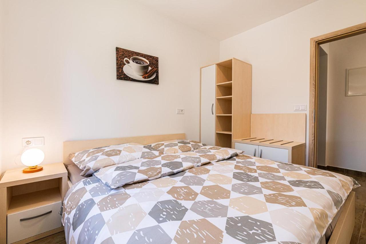 Veržej Apartmaji Banonia מראה חיצוני תמונה