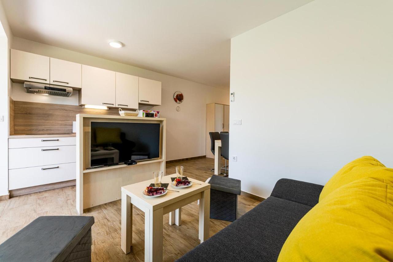 Veržej Apartmaji Banonia מראה חיצוני תמונה