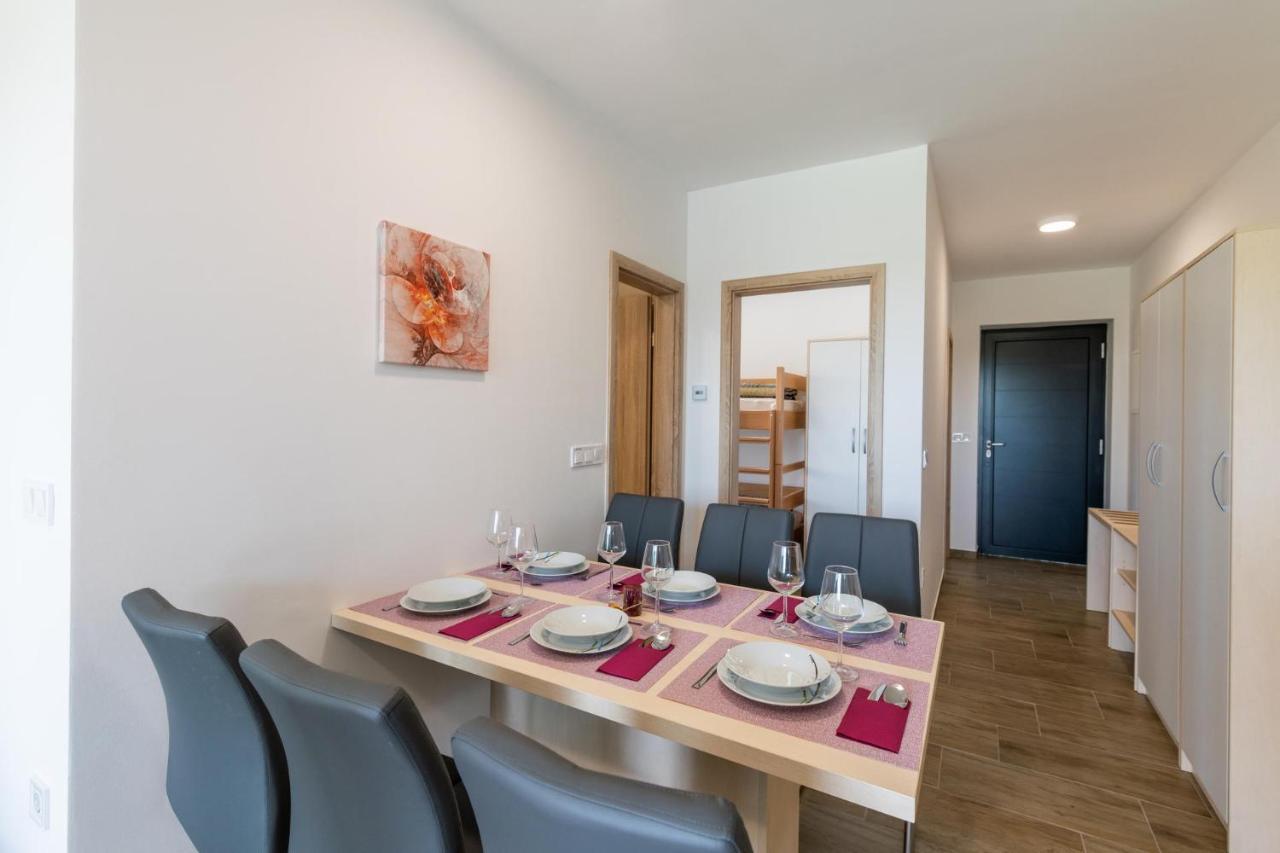 Veržej Apartmaji Banonia מראה חיצוני תמונה