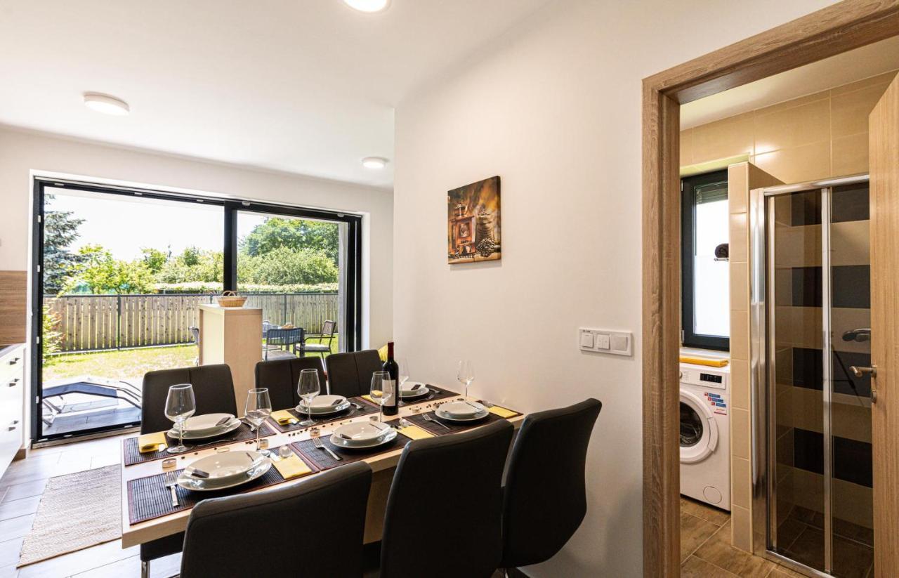 Veržej Apartmaji Banonia מראה חיצוני תמונה