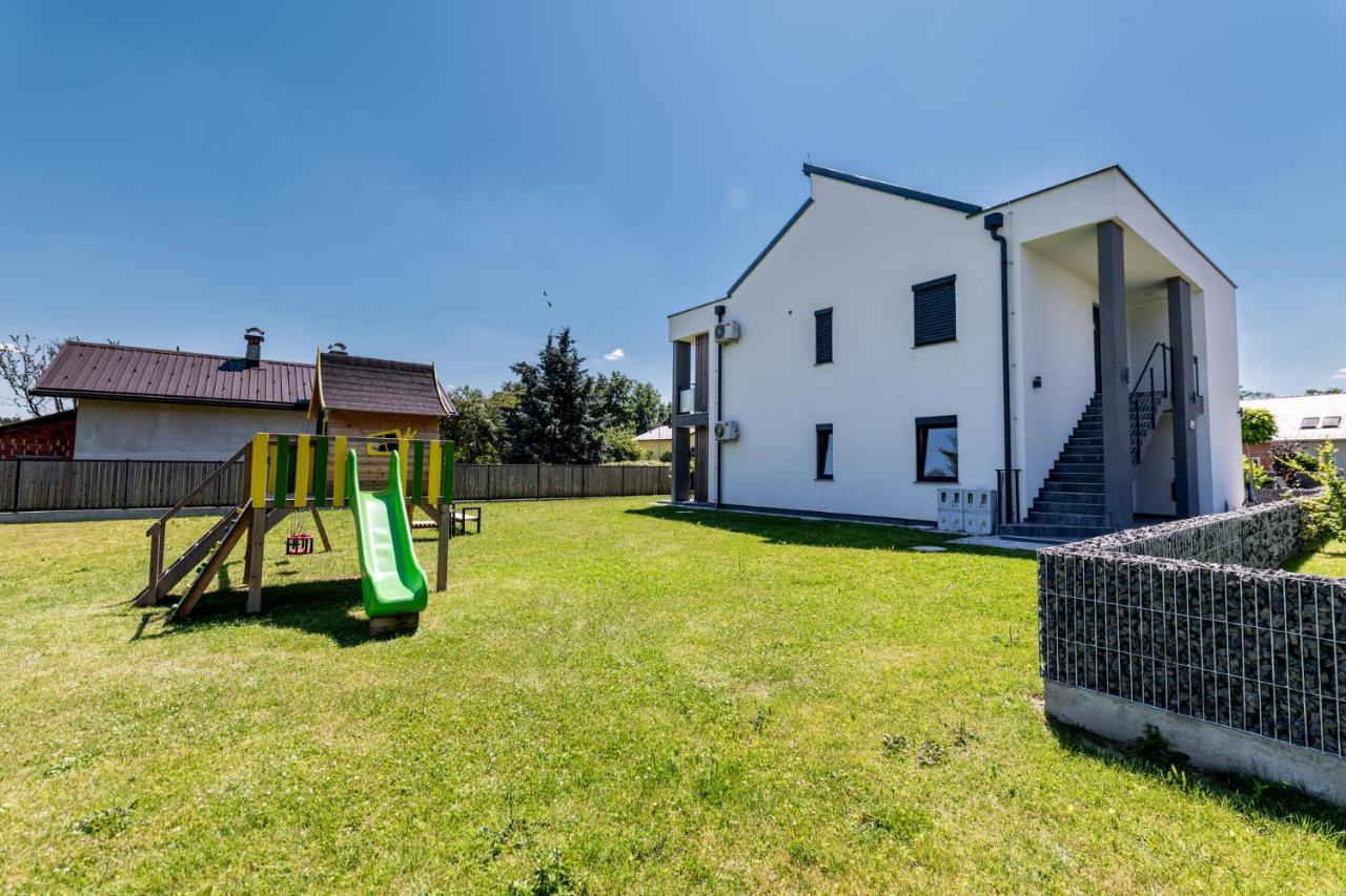 Veržej Apartmaji Banonia מראה חיצוני תמונה
